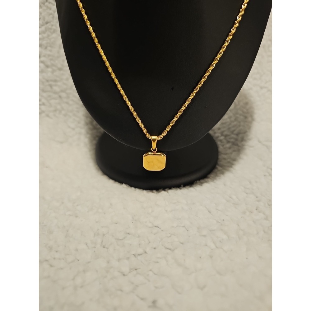 Gold Plated Green Malachite Pendant Necklace with 20 Inch 2mm Gold‎ Rope Chain - Picture 7 of 8